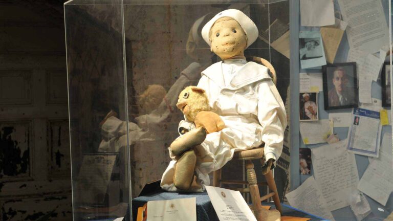 key-west-haunted-robert-the-doll